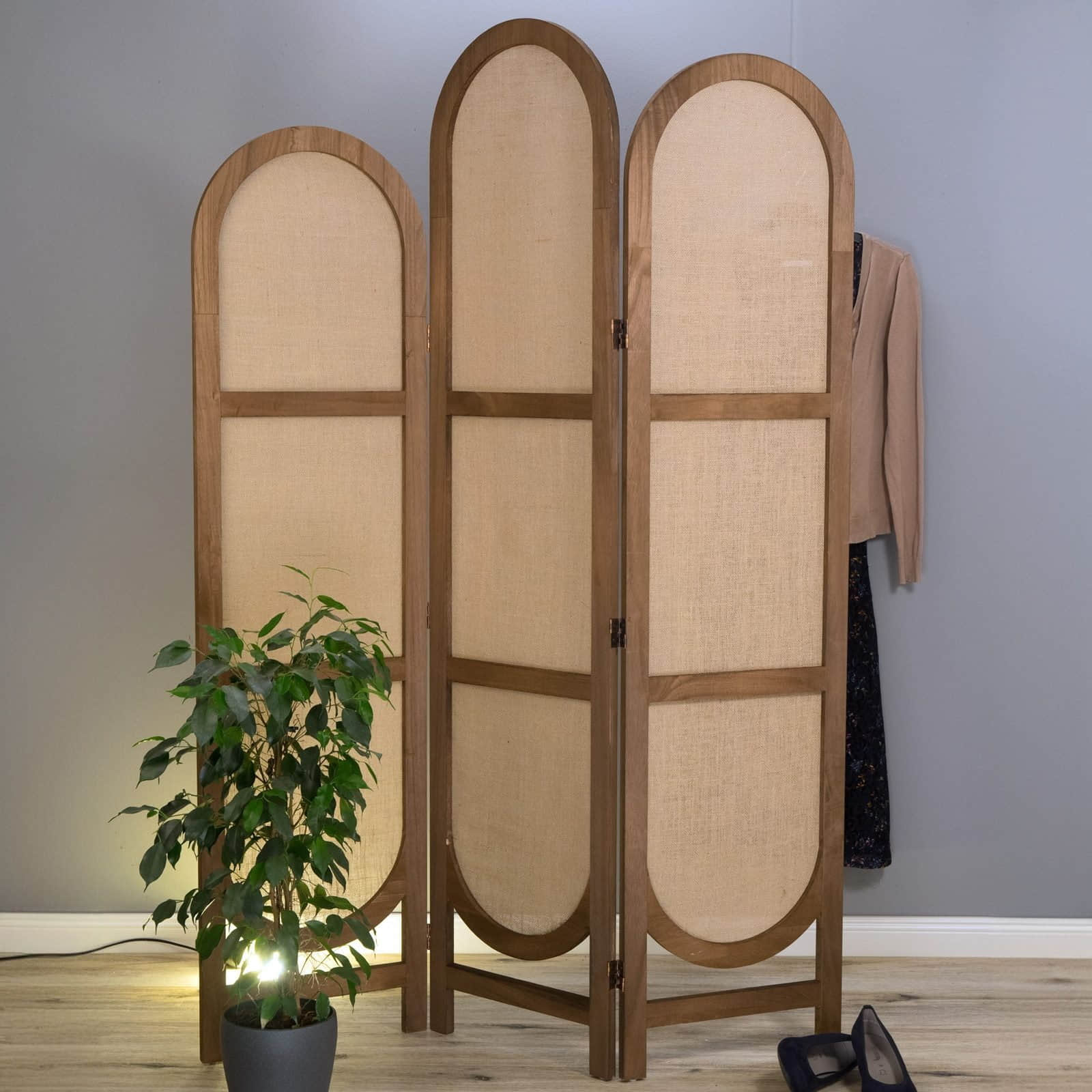 CREEDWOOD Natural Bamboo Tree Trunk Room Divider - 3-Panel Folding Screen with Carved Details (110x210cm) - Sustainable Paravent for Living Room, Bedroom & Office CREEDWOOD Schlafzimmer
