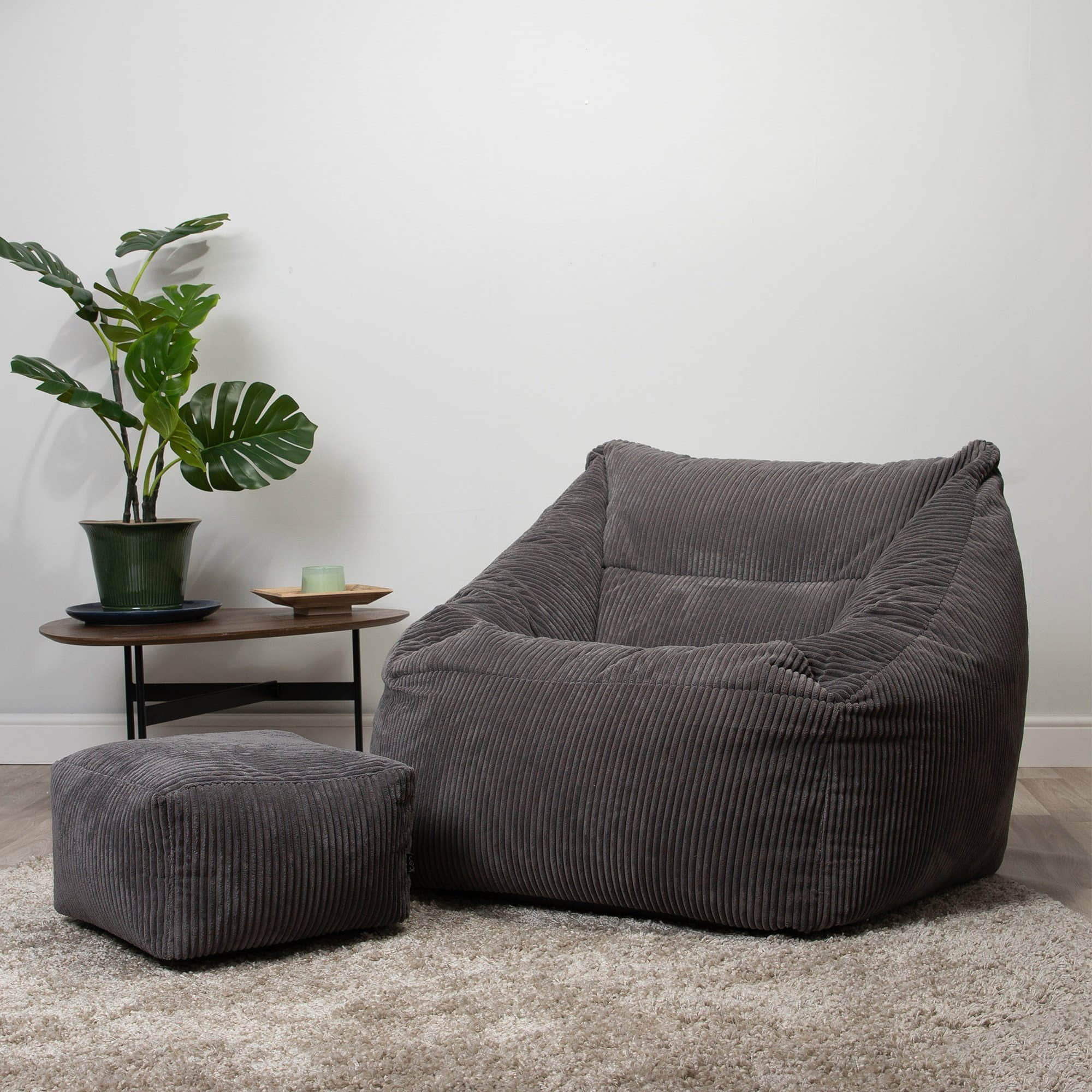 icon Sessel Icon 'Morgan' XXL Sitzsack Sessel aus Cord mit Hocker | Riesen Sitzsack 120cm | Flauschig & Ergonomisch | Modernes Wohndesign grau