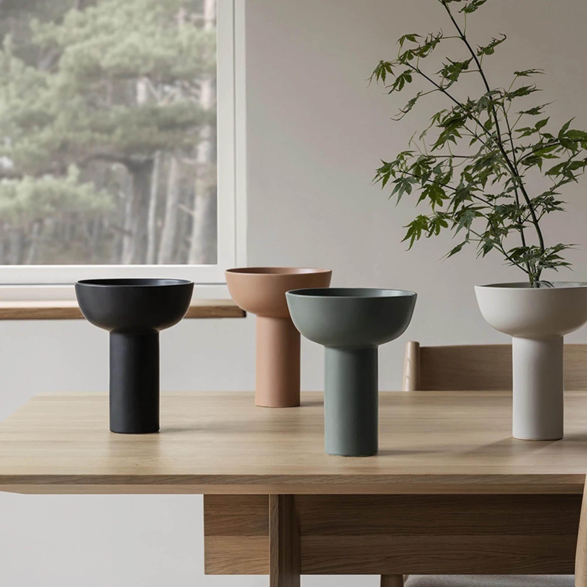 Dekoration blomus MIYABI Ikebana Vase Collection by Kazushige Miyake - Premium Stoneware Flower Vases in Multiple Colors & Sizes (Tall 21cm & Low 10cm) - Japanese Inspired Floral Arrangement Art Piece Stainless
