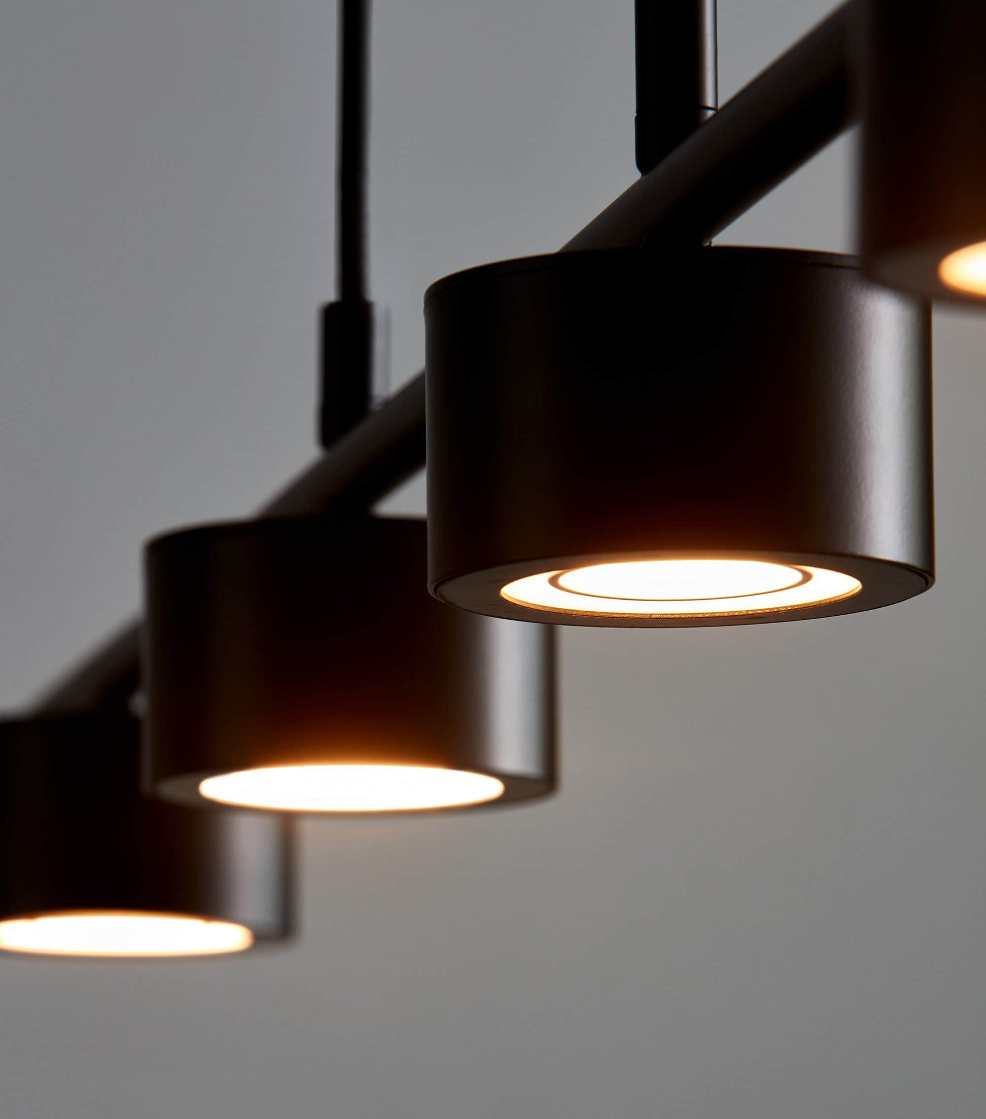 Nordlux Clyde LED Pendant Light | Scandinavian Design | Dimmable with Memory Function | Adjustable Arms | Warm White 2700K | 24W Integrated LED | 3-Year Warranty Nordlux Lampen