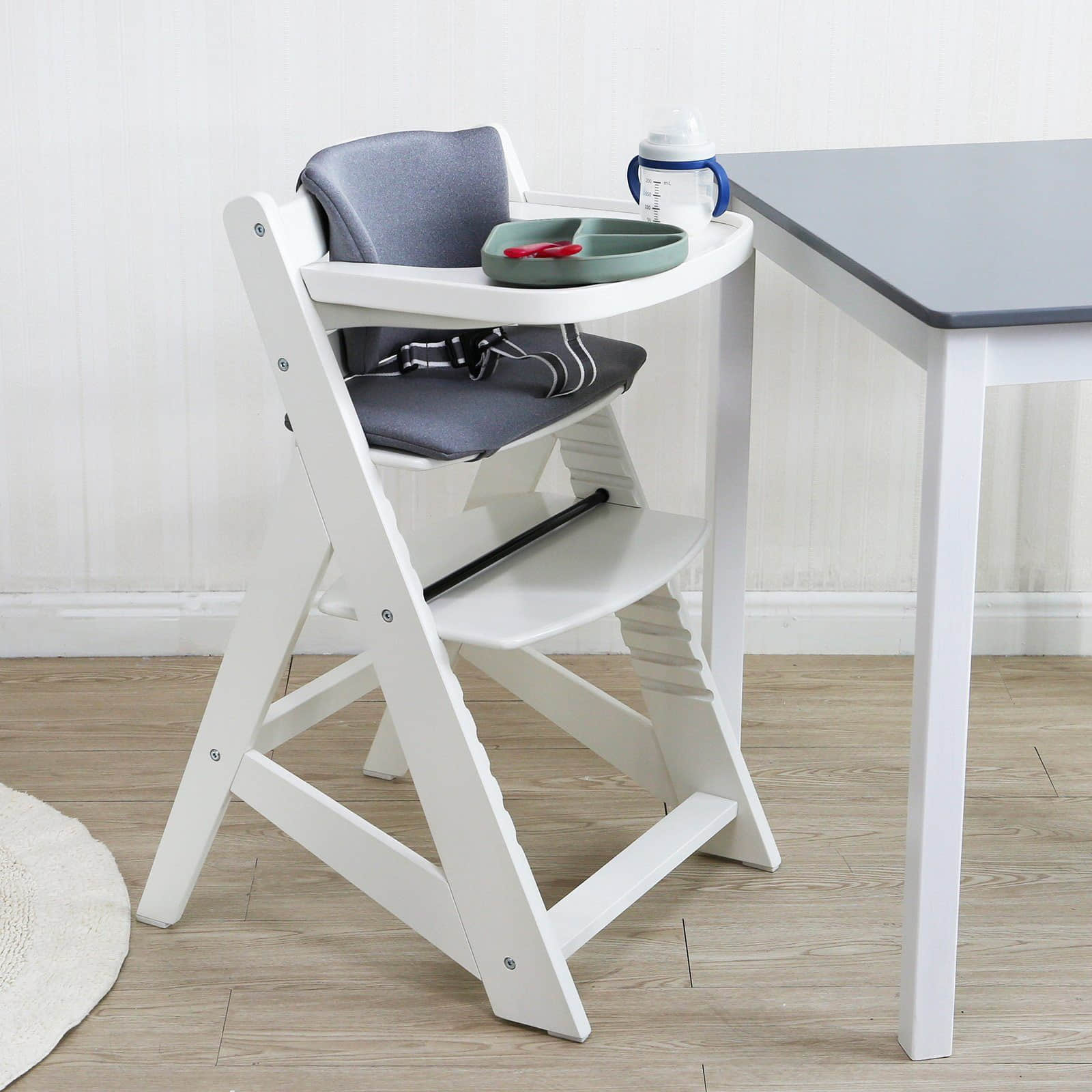 TIGGO Treppenhochstuhl: Mitwachsender Baby- & Kinderhochstuhl aus Massivholz mit XL-Essplatte, Sicherheitsgurt & verstellbarer Höhe (Grau) - Ideal 6 Monate bis 10 Jahre Weiß Kinderzimmer TIGGO