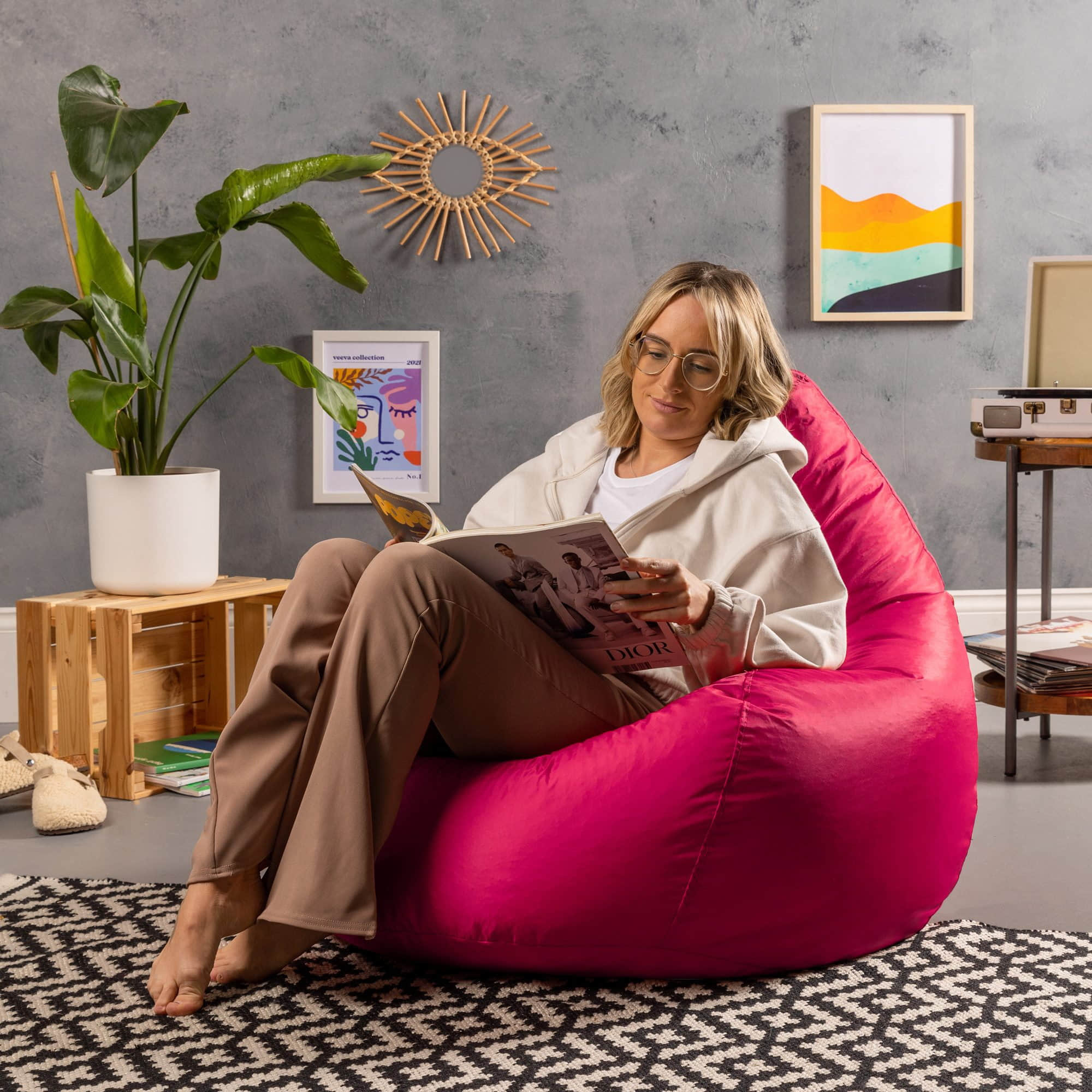 Veeva Recliner Gaming Sitzsack - Waterproof German-Made Bean Bag Chair with Ottoman for Adults & Kids fuchsia Sessel Veeva