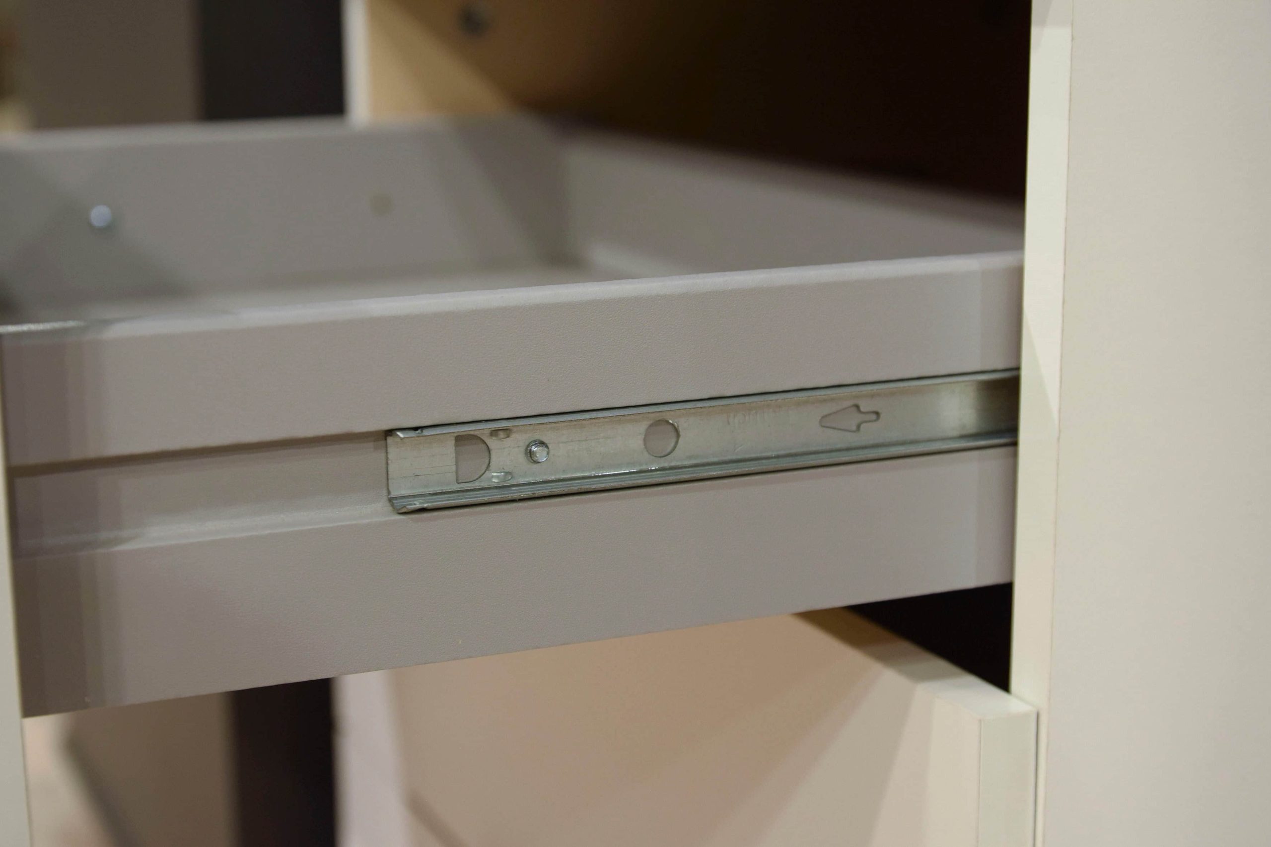 Wimex Drehtürenschrank Taiga | Moderner Kleiderschrank mit Spiegel & Schubladen | 3 Innenausstattungsvarianten | 225/270cm Breite | Made in Germany weiß-graph Wimex Schränke