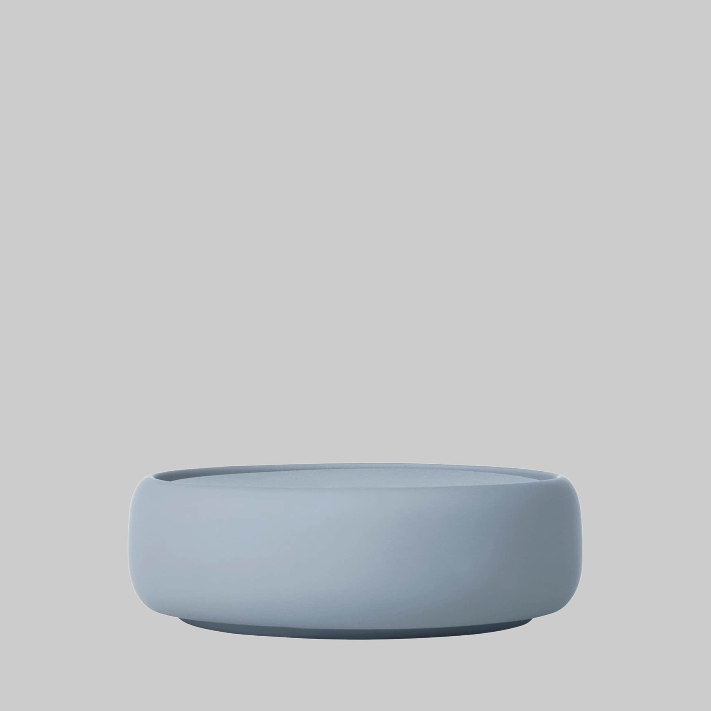 Aufbewahrung blomus blomus SONO Aufbewahrungsdose - Hochwertige Keramik-Dose mit Silikon-Deckel (12cm Ø) - Moderner Organizer für Bad, Büro & Haushalt - 6 Farben wählbar Ashley Blue