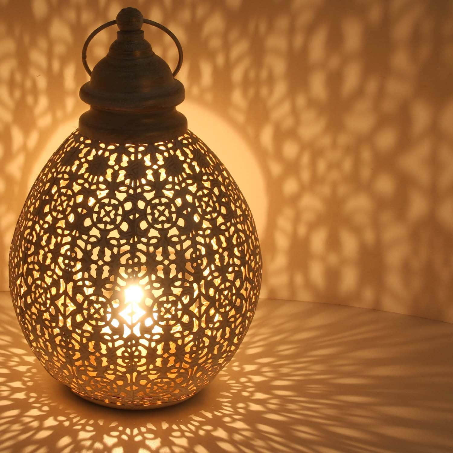 Casa Moro Orientalische Kerzenlaterne Omnia M | Shabby Chic Windlicht Weiß-Gold | 41cm Metall Laterne mit Teelichthalter | Ramadan & Marokkanische Deko | Handgefertigt aus 1001 Nacht Casa Moro Dekoration