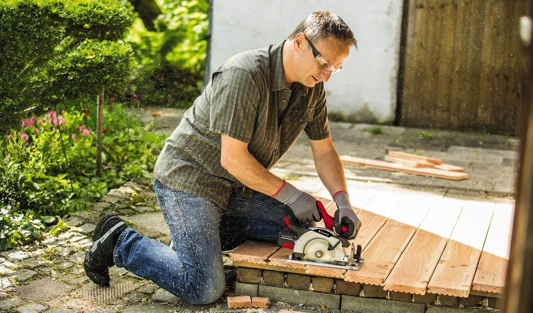 Einhell Einhell Power X-Change TE-CS 18/165-1 Li-Solo Cordless Circular Saw - 18V Brushless Motor, 150mm Blade, Tool-Free Adjustments, LED Light (Battery & Charger Sold Separately) Werkzeug & Maschinen
