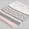 Wohn- & Tagesdecken Home affaire Home Affaire Cremona Tagesdecke - Leichte Baumwolldecke für Bett & Sofa (135x200/155x220cm) mit romantischem Muster, maschinenwaschbar grau/rosa