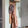 Garderoben INOSIGN INOSIGN Garderobenpaneel »Kosmo« mit Hutablage | 35 cm Breite | Robustes Design | Moderner Holzwerkstoff eiche/anth