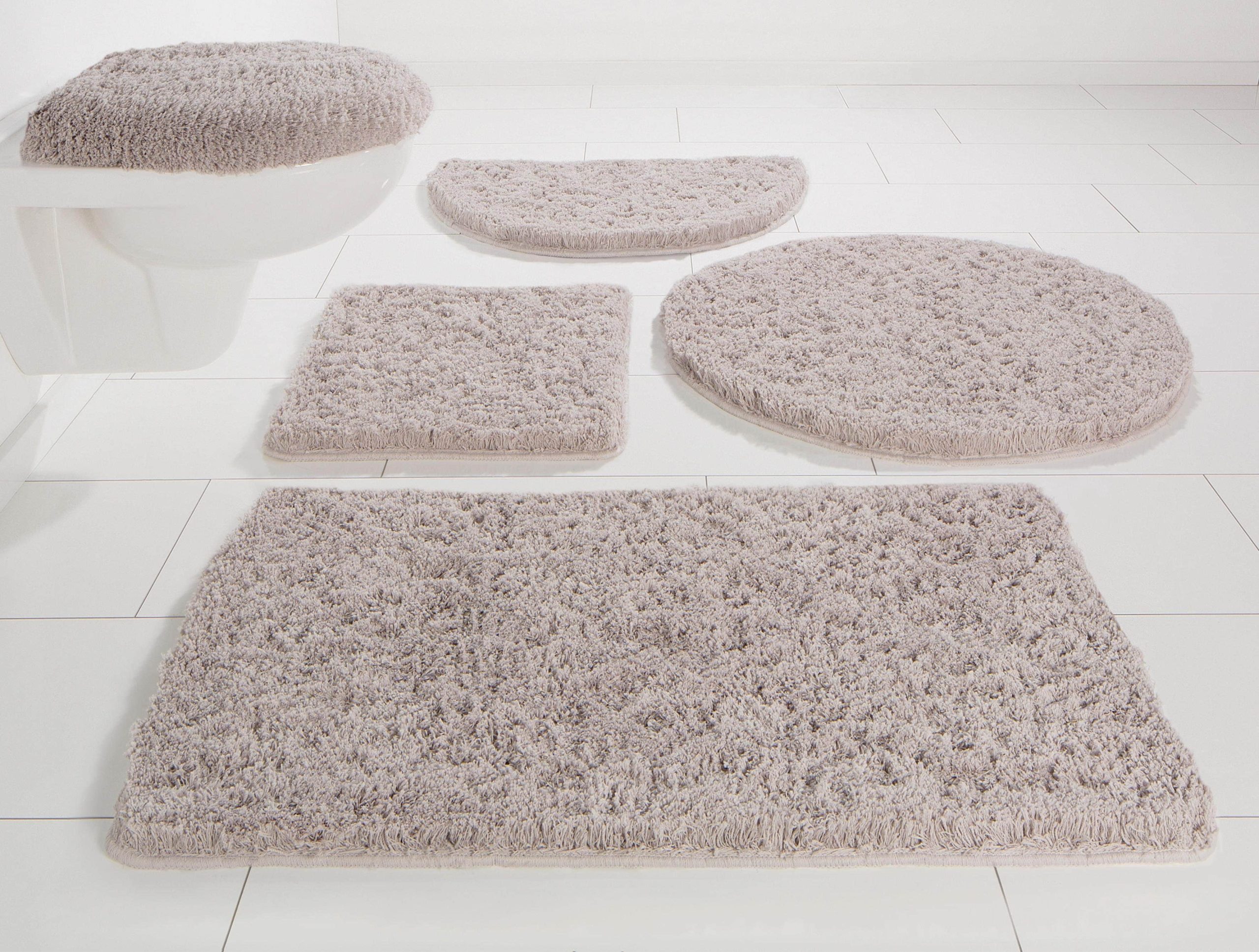 Mu00F6ve Möve Badematte 'Superwuschel' | 40mm hoch | Rutschhemmend | Schnelltrocknend | Verschiedene Größen (50x80cm/60x100cm) | Microfaser | Badezimmerteppich in Weiß/Grau/Beige cashmere Badematten