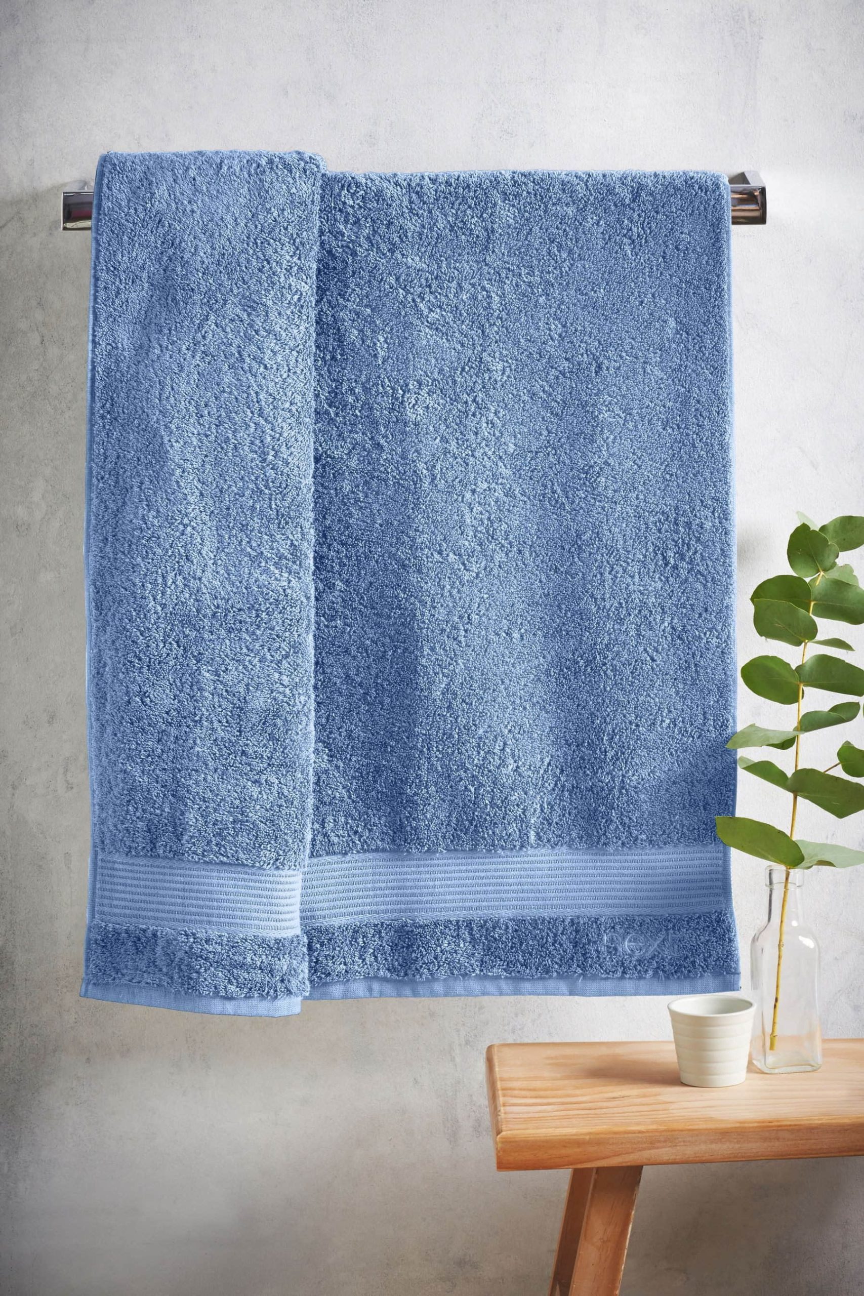 Handtücher Next Next Premium Egyptian Cotton Bath Towel - 600 GSM Ultra Soft Handtuch (1-Piece) | Luxury Spa Quality | OEKO-TEX Certified Blue Corn