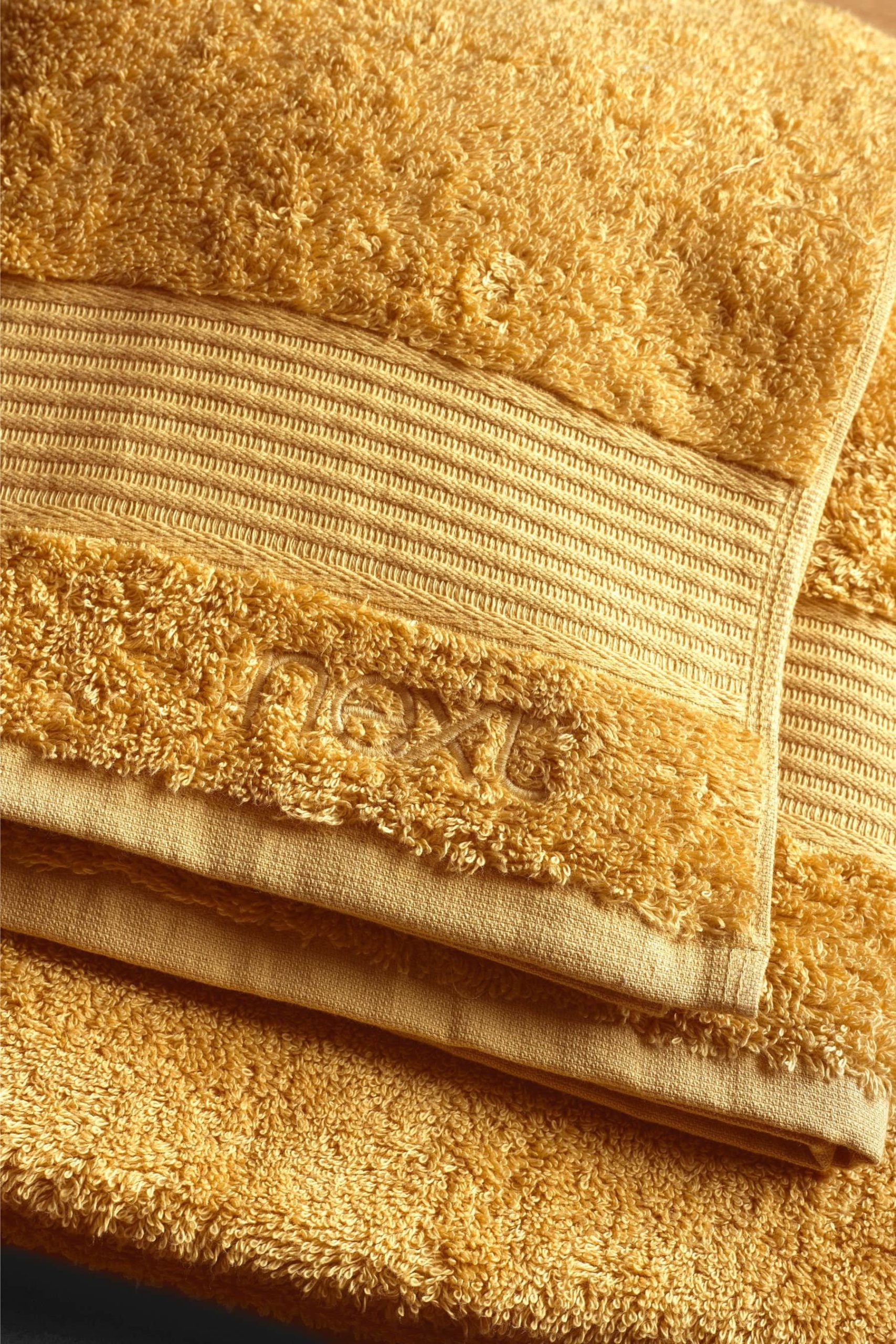 Next Premium Egyptian Cotton Bath Towel - 600 GSM Ultra Soft Handtuch (1-Piece) | Luxury Spa Quality | OEKO-TEX Certified Yellow Mus Next Handtücher