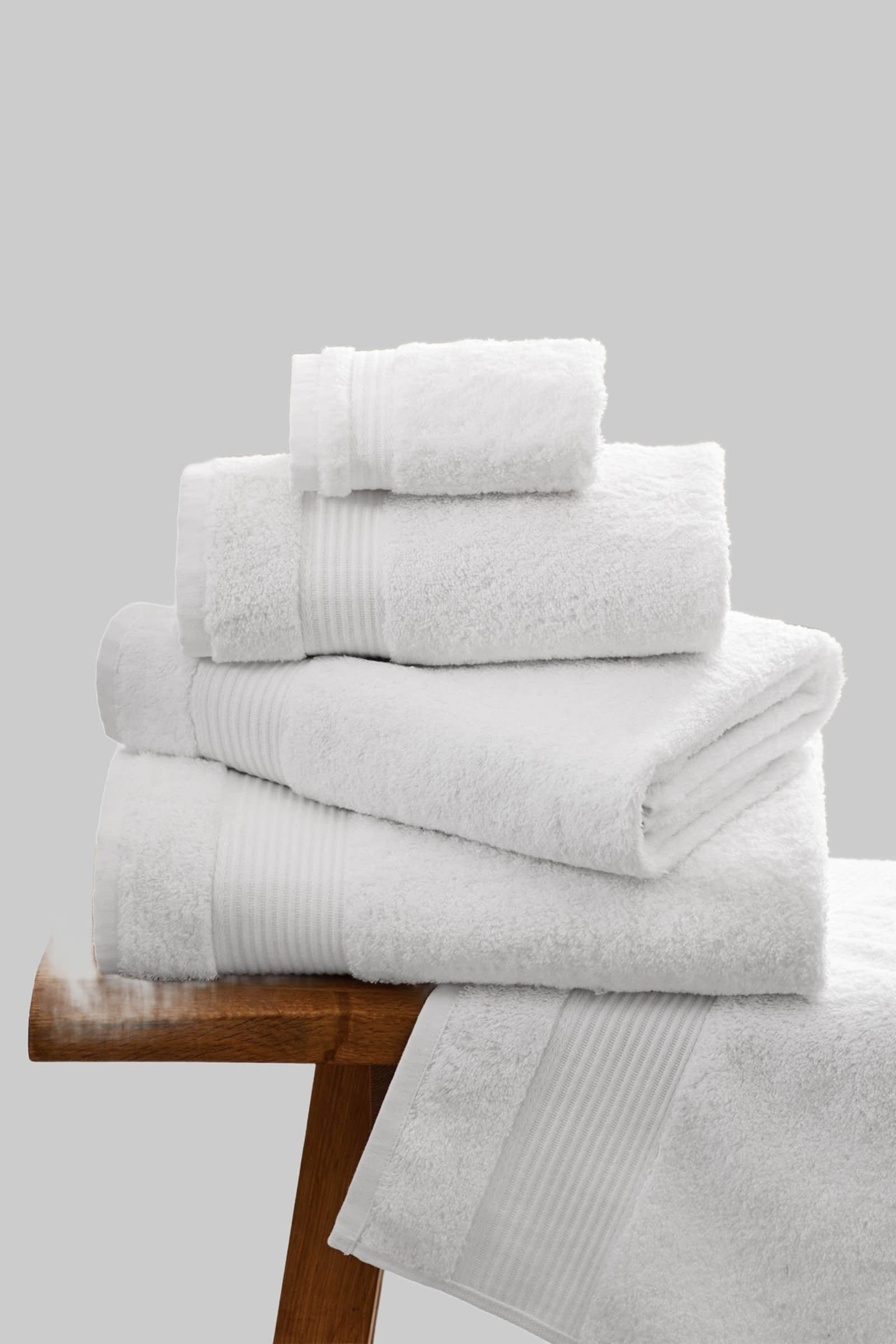 Next Premium Egyptian Cotton Bath Towel - 600 GSM Ultra Soft Handtuch (1-Piece) | Luxury Spa Quality | OEKO-TEX Certified White Handtücher Next