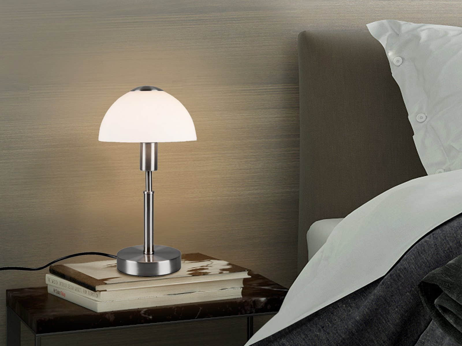 Reality Leuchten Lampen Reality Leuchten LED Nachttischlampe Bauhaus-Stil | Dimmbar via Touch | Warmweiß 2700K | 33cm Pilz-Design mit Glasschirm | Austauschbare LED Silber-Weiß