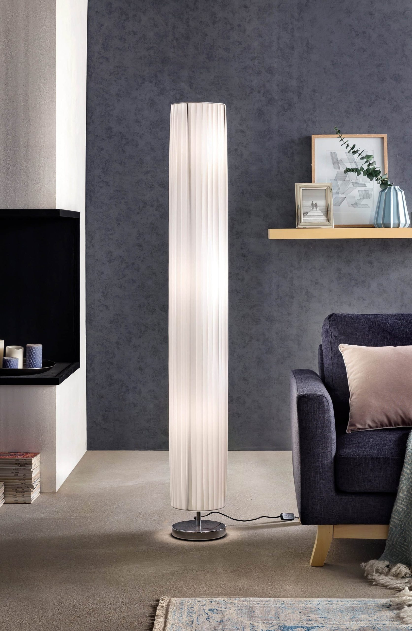 SalesFever 'Leah' 3-Flame Floor Lamp with Pleated Latex Shade & Chrome Base - E27 Bulb Sockets (Bulbs Not Included) - 160cm Tall Lampen SalesFever