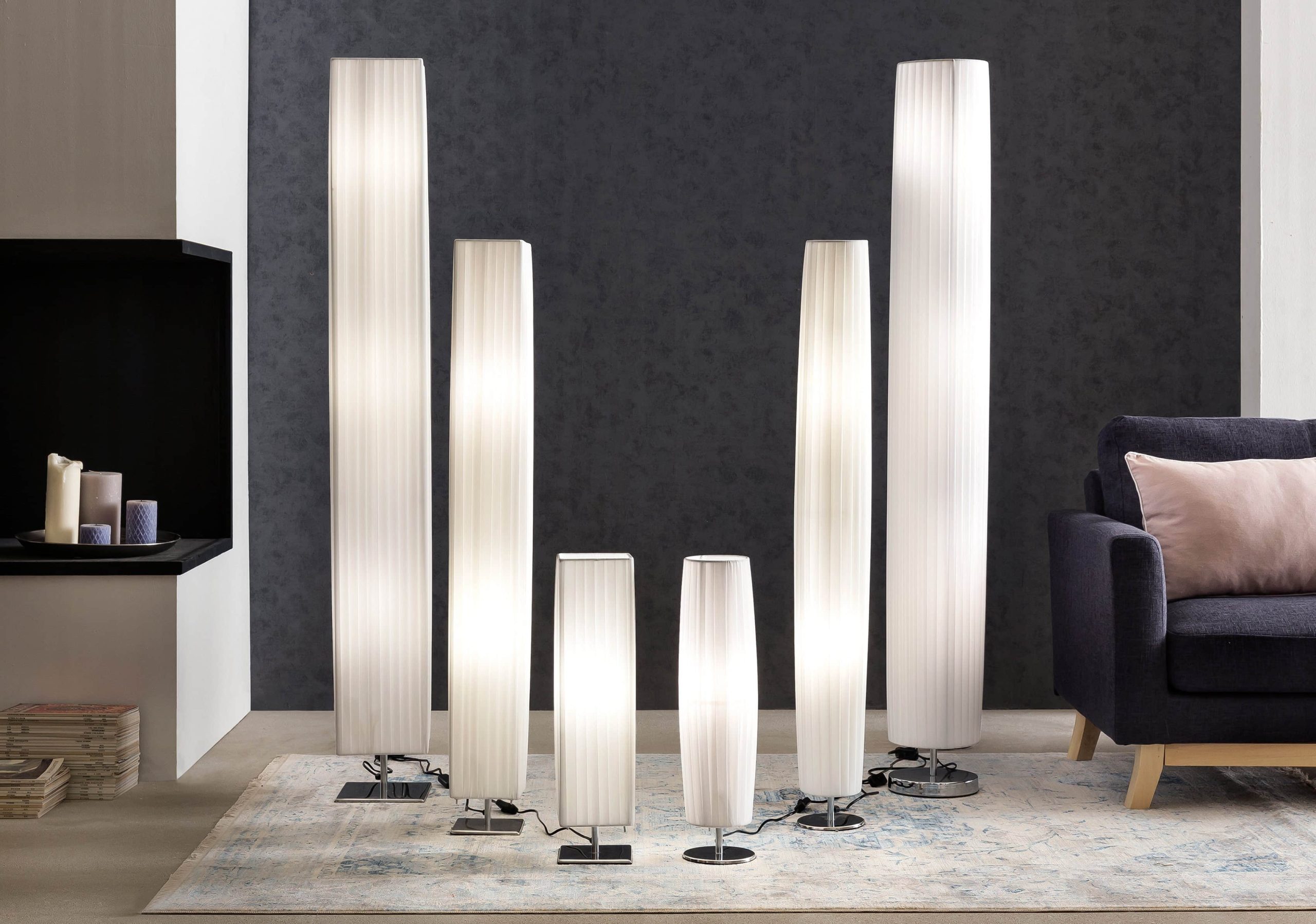 SalesFever 'Leah' 3-Flame Floor Lamp with Pleated Latex Shade & Chrome Base - E27 Bulb Sockets (Bulbs Not Included) - 160cm Tall Lampen SalesFever