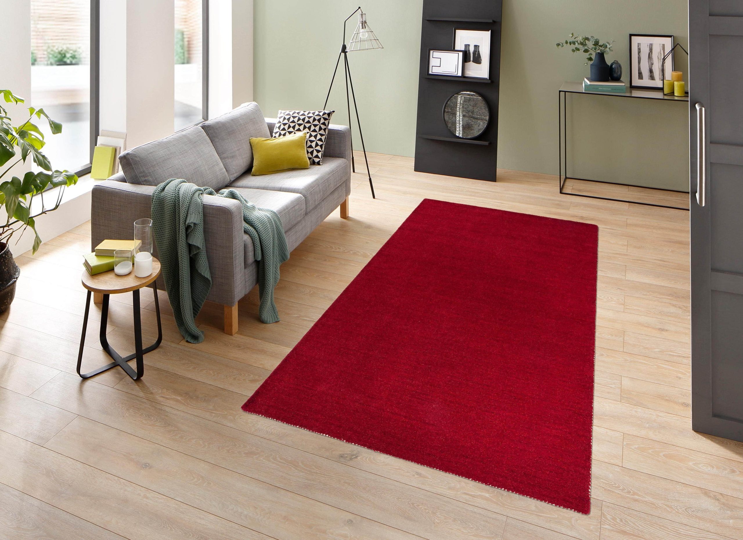 THEKO Gabbeh Uni Wollteppich | Handgewebt aus reiner Schurwolle | 14 mm Florhöhe | Rechteckig/Rund | Wohnzimmerteppich, Läufer | Nomaden-Design mit lebendiger Farbmelierung bordeaux Teppiche THEKO