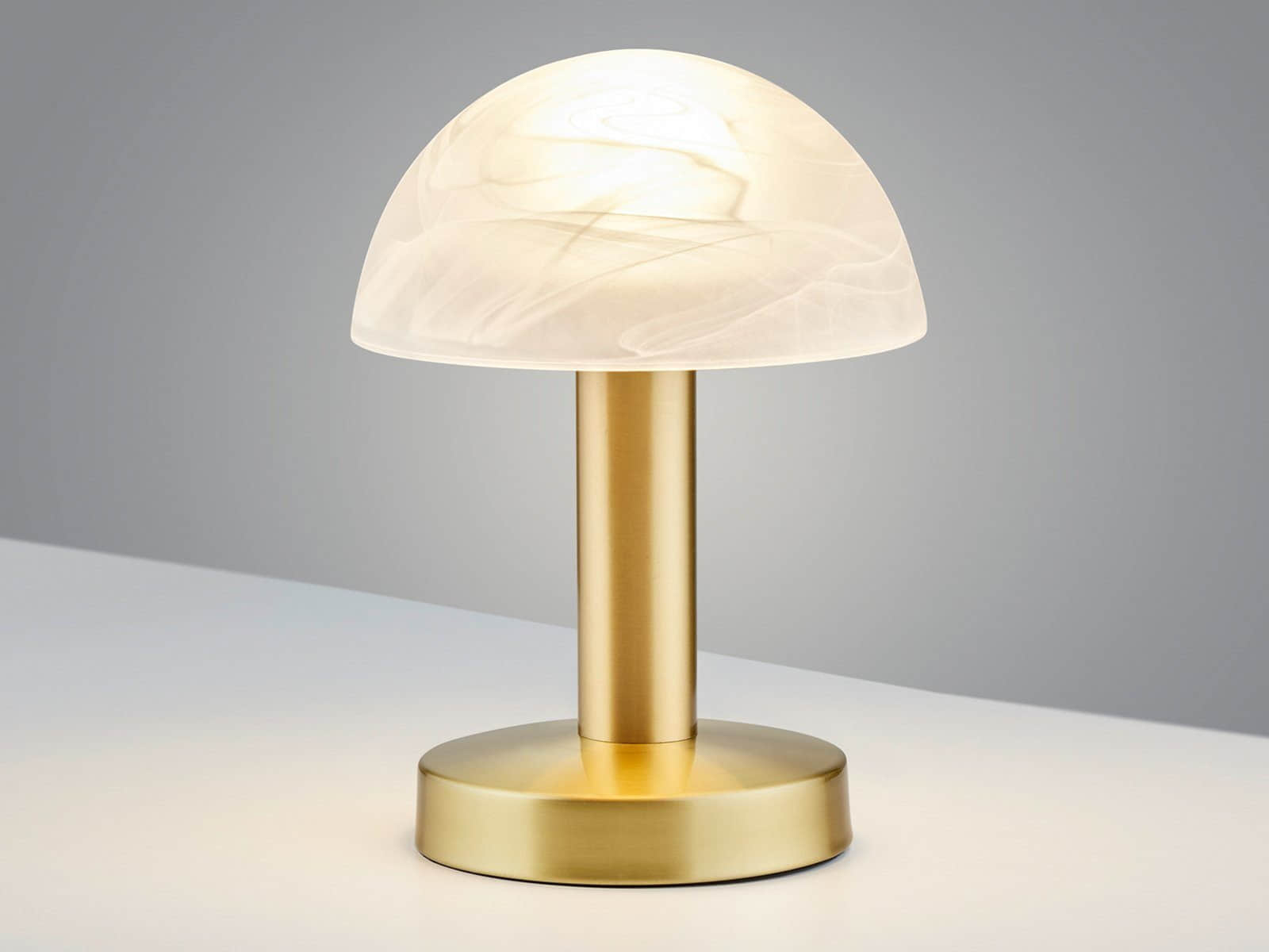 TRIO Leuchten Lampen TRIO LED Nachttischlampe Bauhaus-Design | Touch-Dimmfunktion | Wechselbare Warmweiß-LED | 21cm Metallfuß | Pilzform für Schlafzimmer & Wohnzimmer Messing matt