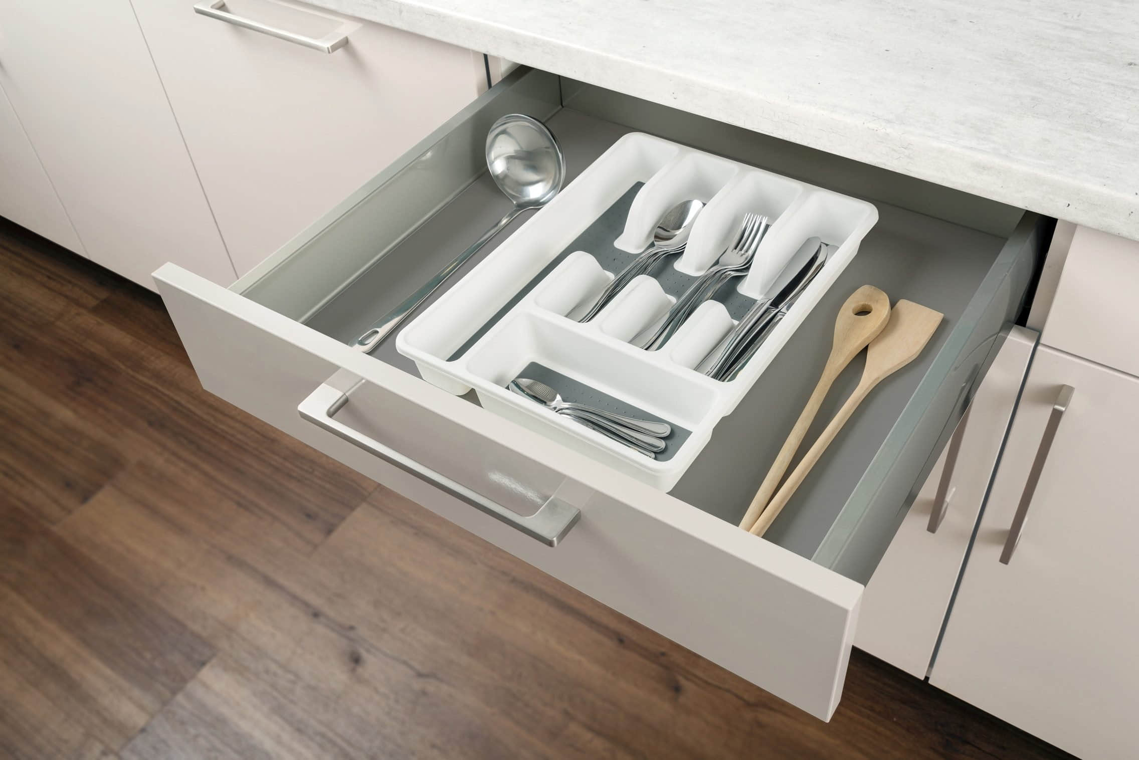 WENKO 5-Compartment Anti-Slip Silverware Drawer Organizer (Set of 2) - Premium Kitchen Utensil Storage Solution WENKO Aufbewahrung