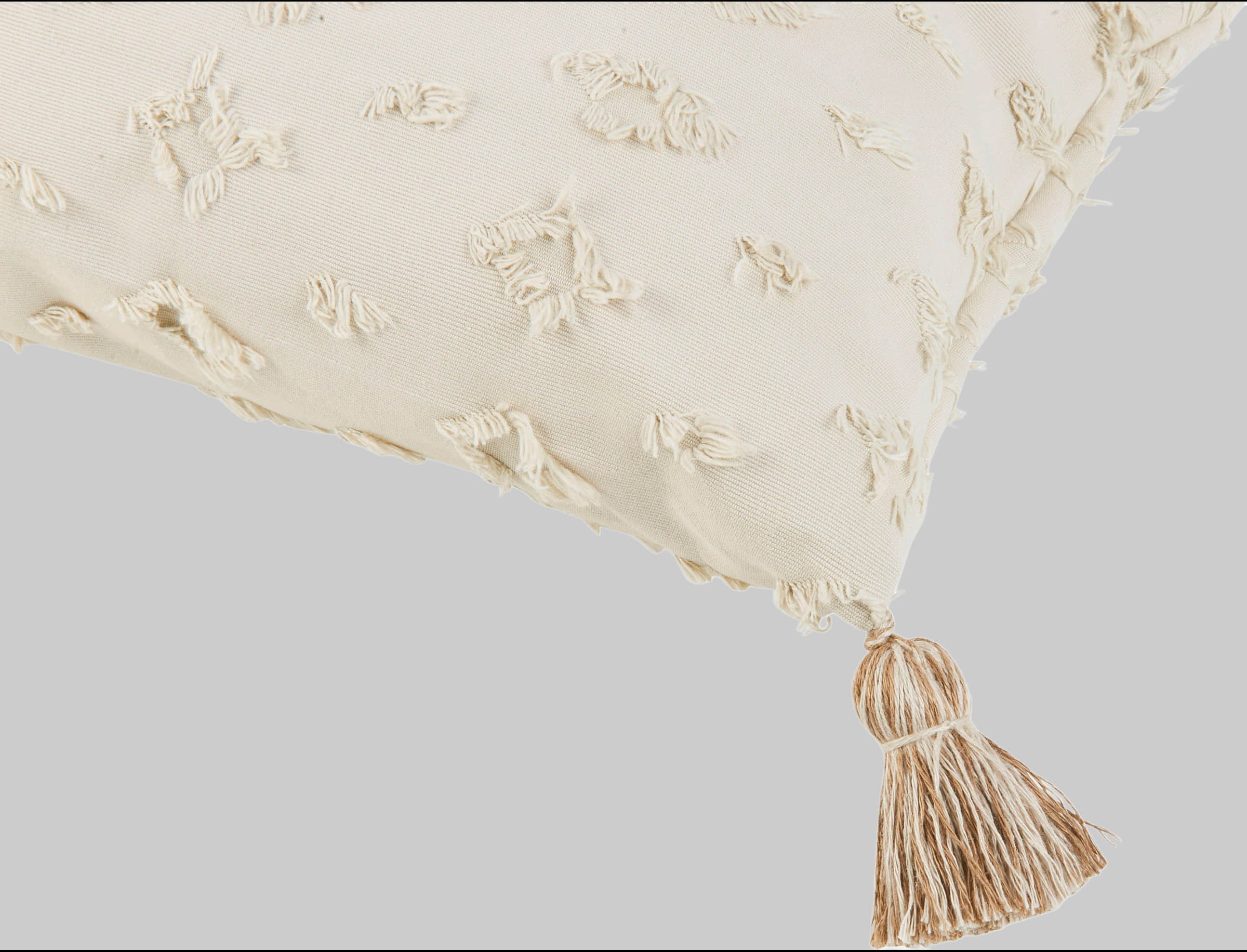 done.® Dekokissen »Luise« – Vintage Baumwoll-Kissenhülle mit Bommeln & Reißverschluss (45x45 cm) | Stilvolles Wohndesign beige done.u00AE Dekoration