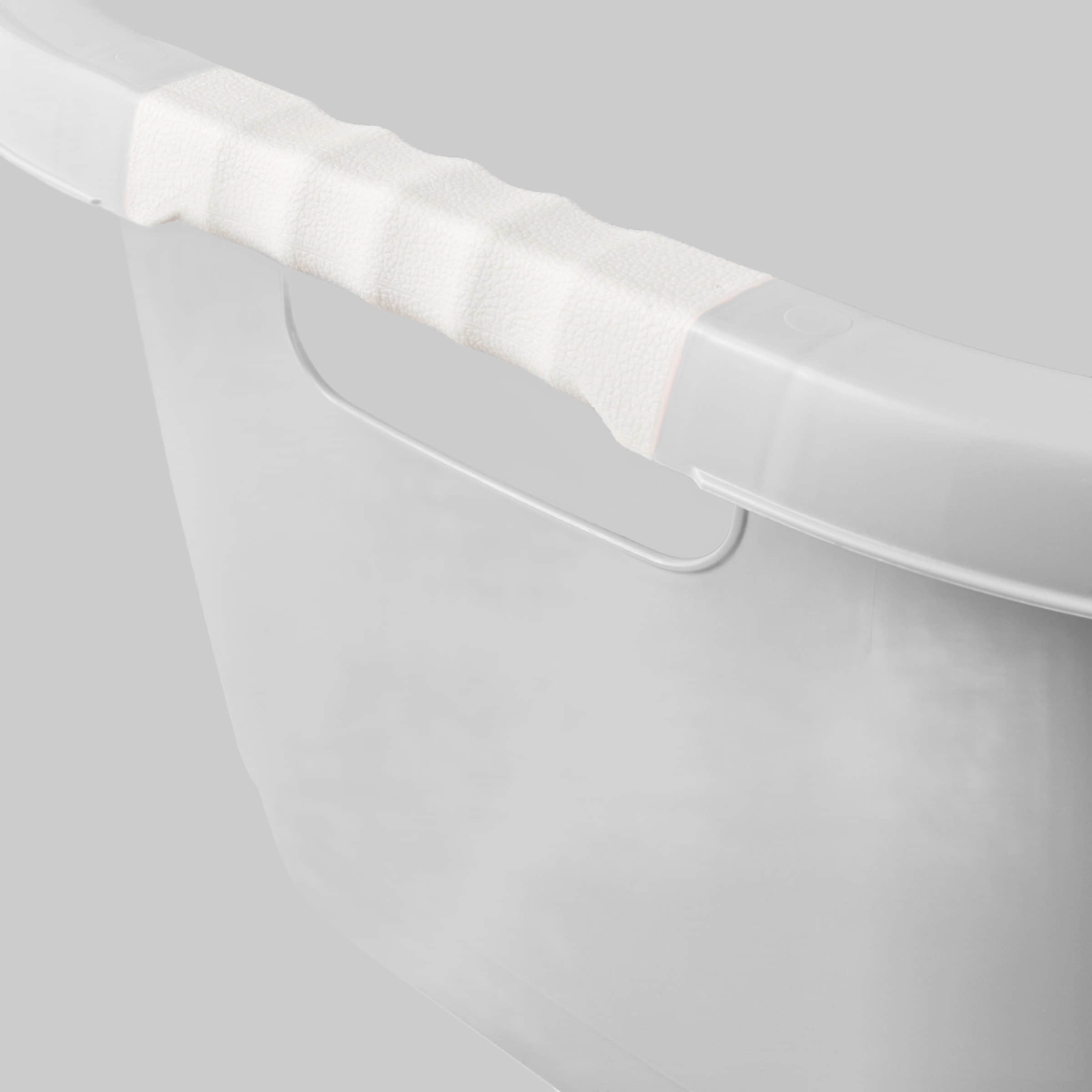 keeeper Wäschewanne 'janne' - Ergonomische Nierenform mit Softgriffen, 50 Liter Fassungsvermögen (65x45x28,5 cm), aus stabilem PP-Kunststoff nordic grey keeeper Bad & Sanitär